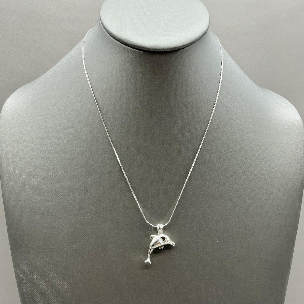 Necklace Silver Tone Dolphin Pendant White Stone Lobster Clasp‎ Sea Life Jewelry